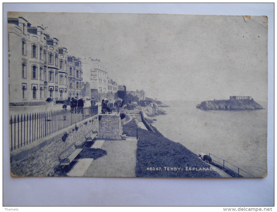 CPSM "Tenby - Esplanade" - Pembrokeshire