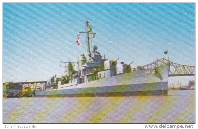 World War II Destroyer U S S Kidd Docked In Baton Rouge Louisiana Since 1982 - Baton Rouge