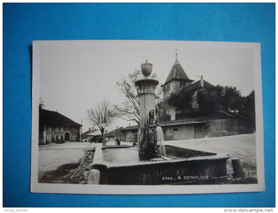 A GENOLIER  -  ( Fontaine )  -  Canton De Vaud  -  Suisse - Genolier