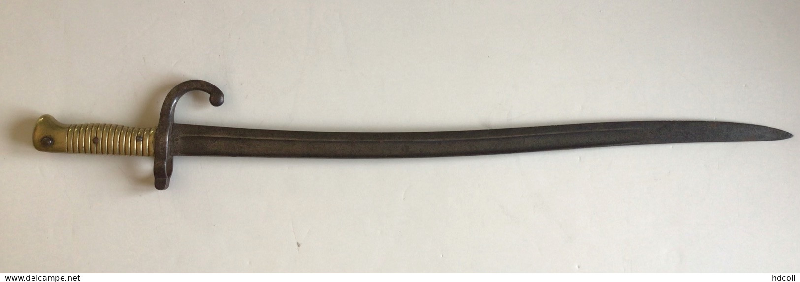 FRANCE - SABRE BAIONNETTE modèle 1866 CHASSEPOT sans fourreau.  #83