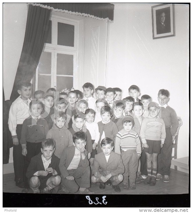 1959 60mm ORIGINAL NEGATIVE SCHOOL BOYS CRIANÇAS LISBOA PORTUGAL NOT PHOTO NEGATIVO NO FOTO - Other & Unclassified