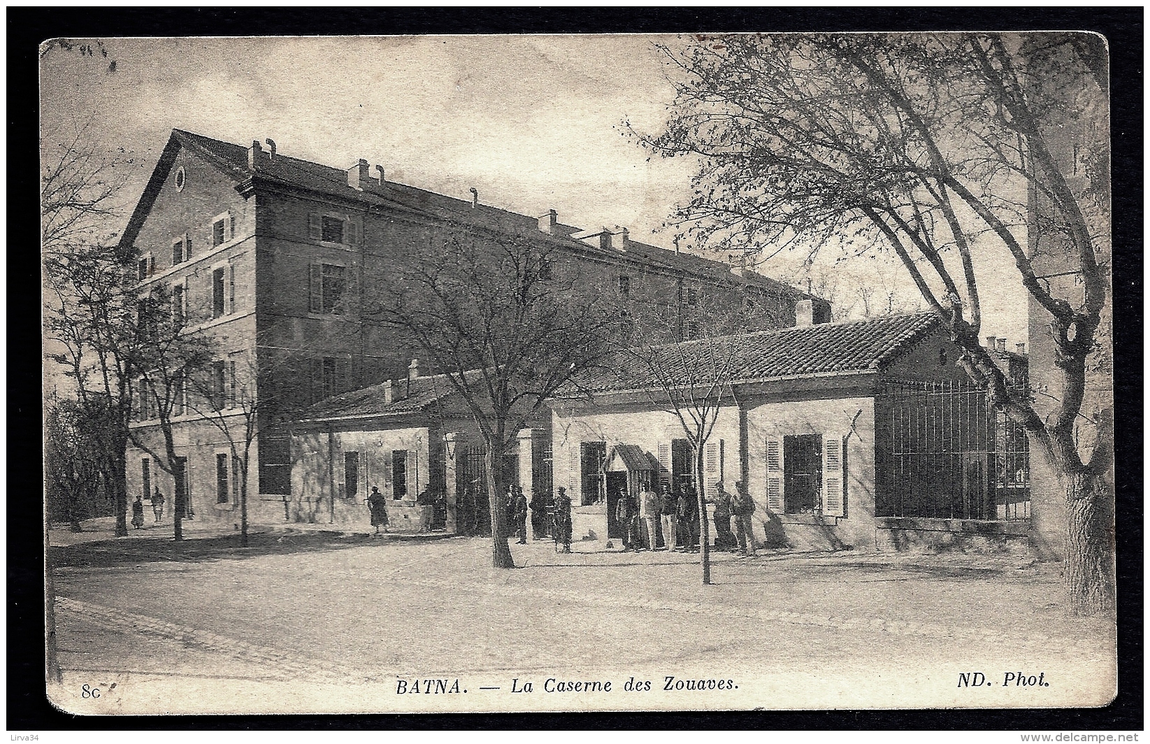 CPA ANCIENNE- ALGÉRIE- BATNA- LA CASERNE DES ZOUAVES EN HIVER- TRES GROS PLAN ANIMÉ - Batna