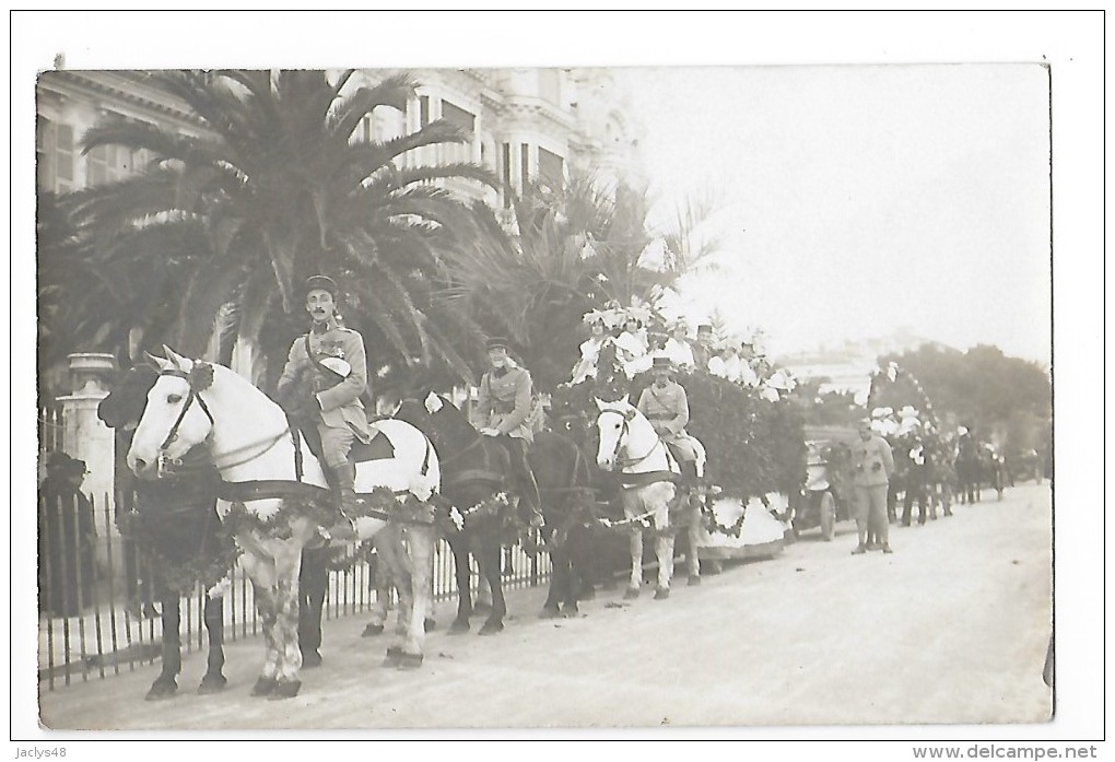 NICE ( Carte Photo 06) Carnaval - Char Des Gendarmes -    - L 1 - Carnaval