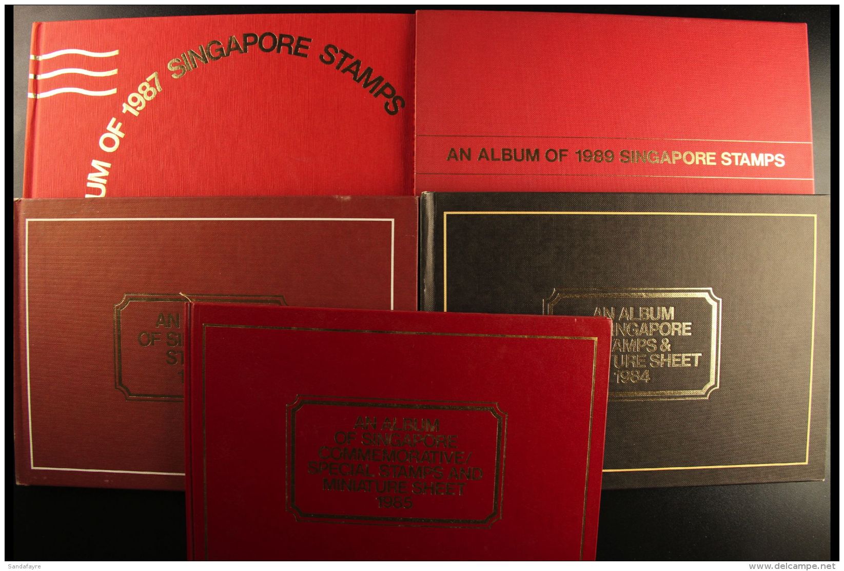 1983-89 YEARBOOK SELECTION A Delightful Range Yearbooks, Issued By The Singapore Philatelic Bureau &amp;... - Singapore (...-1959)