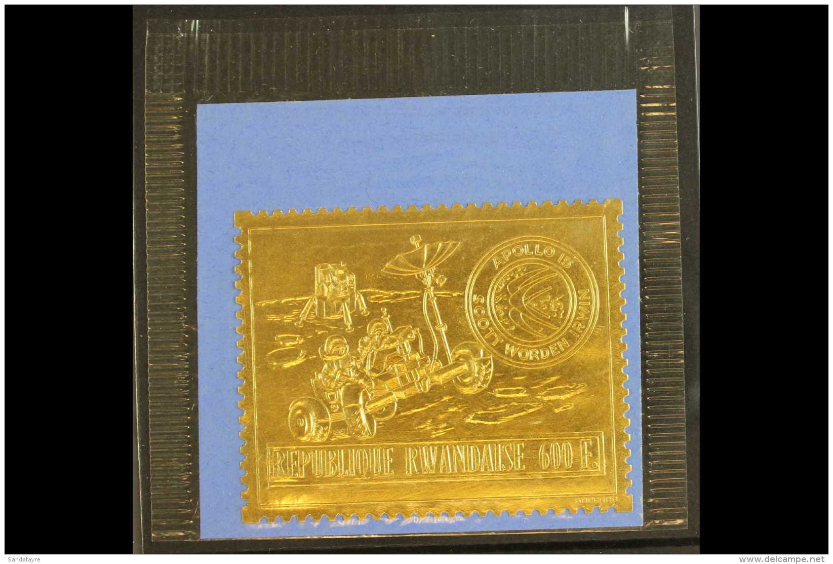 SPACE RWANDA 1972 600f Apollo 15 Gold Foil (Michel 473 A, SG 442), Superb Never Hinged Mint Still In The Original... - Ohne Zuordnung