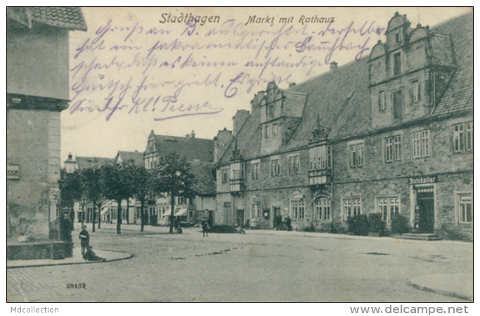 DE STADTHAGEN / Markt Mit Rathaus / - Stadthagen