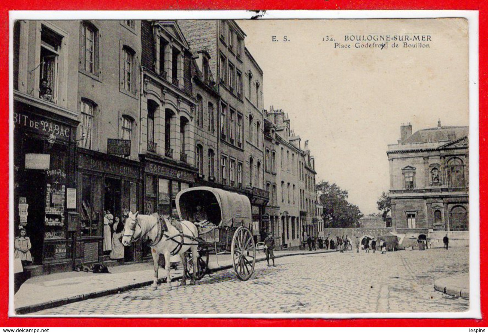 62 - BOULOGNE Sur MER -- Place Godefroy De Bouillon - Boulogne Sur Mer