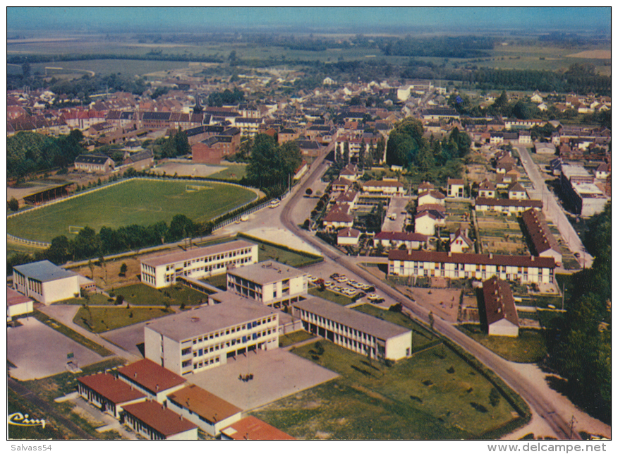 08 - GRANDVILLIERS : Vue Aérienne - Le C.E.S - Grandvilliers