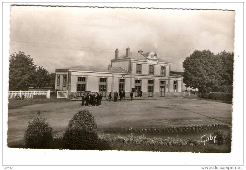 22 Loudeac La Gare Edit Artaud N°9 , Carte Non Voyagée - Loudéac