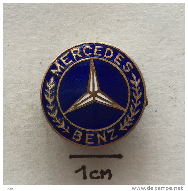 Badge (Pin) ZN002272 - Automobile (Car) Truck (Lastkraftwagen / Kamion) Mercedes-Benz - Mercedes