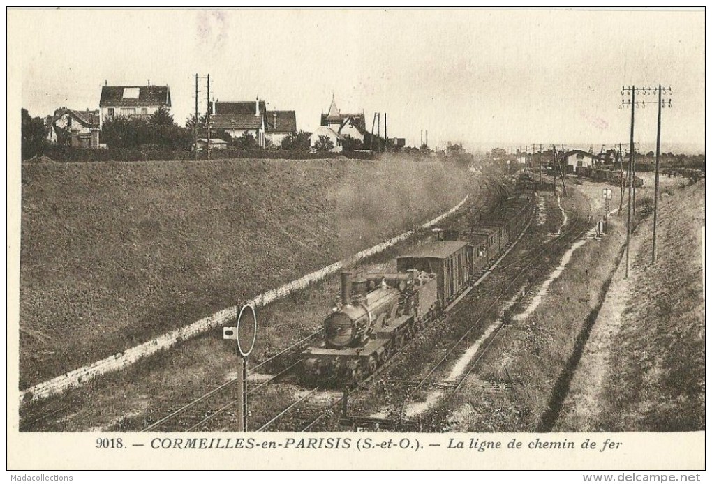 Cormeilles En Parisis   (Val D´Oise)  La Ligne De Chemin De Fer - Cormeilles En Parisis