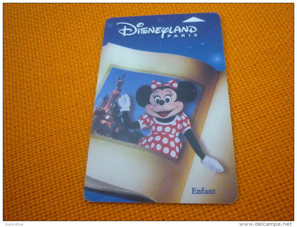 Disneyland Paris Eurodisney Disney Magnetic Entrance Card (Minnie Mouse) - Disney