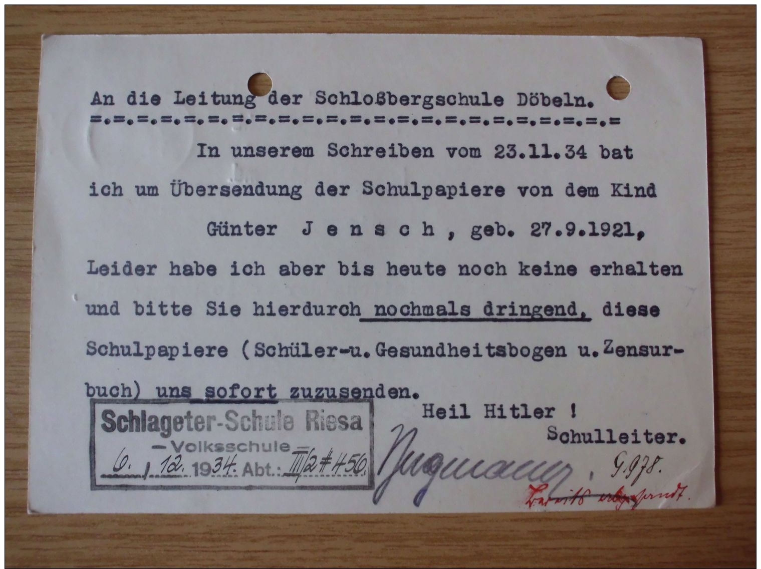 1934, ZWEI POSTKARTEN Der SCHLAGETER-SCHULE, VOLKSSCHULE RIESA Mit STEMPELN Von RIESA, LUFTSCHUTZ, VERGISS NICHT... - Storia Postale