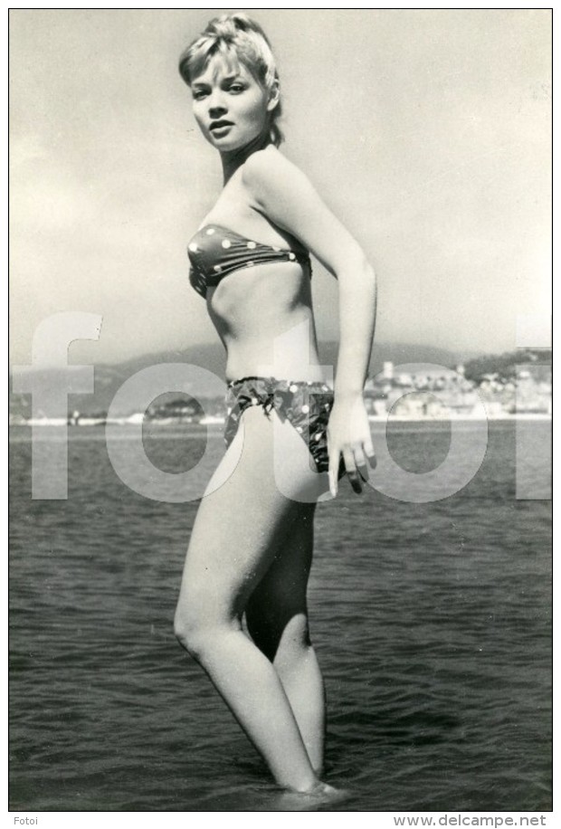 REAL PHOTO POSTCARD ITALIAN PINUP PIN UP SEXY BIKINI PRAIA BEACH CARTE POSTALE - Pin-Ups