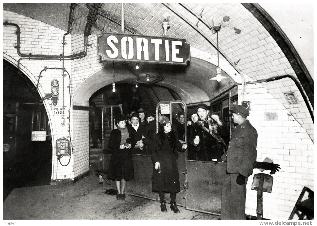 Métro Paris - Poinçonneur - Collection "Chic Et Choc" - Subway