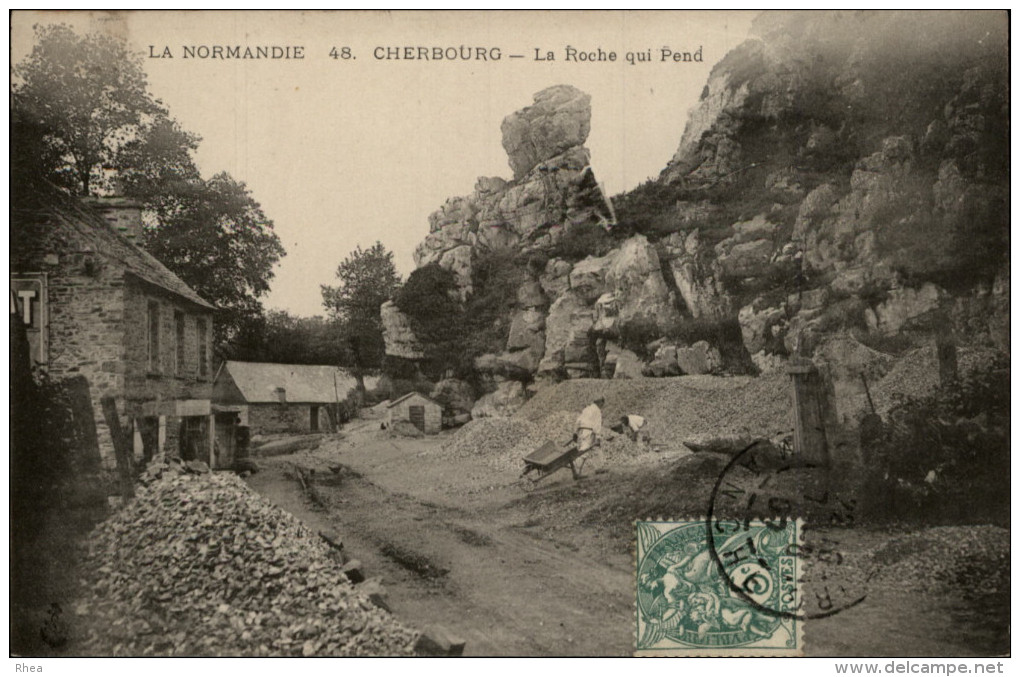 50 - CHERBOURG - LA ROCHE QUI PEND - CARRIERES - Cherbourg