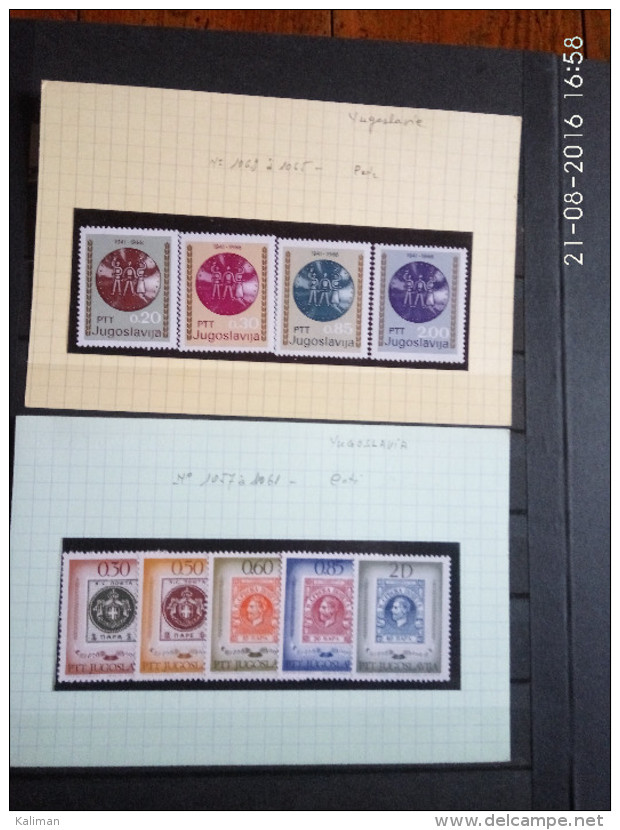 Classeur à trier - Les timbres de France sont 2eme choix je n'ai pas regardé le reste - prix de départ 5 euros
