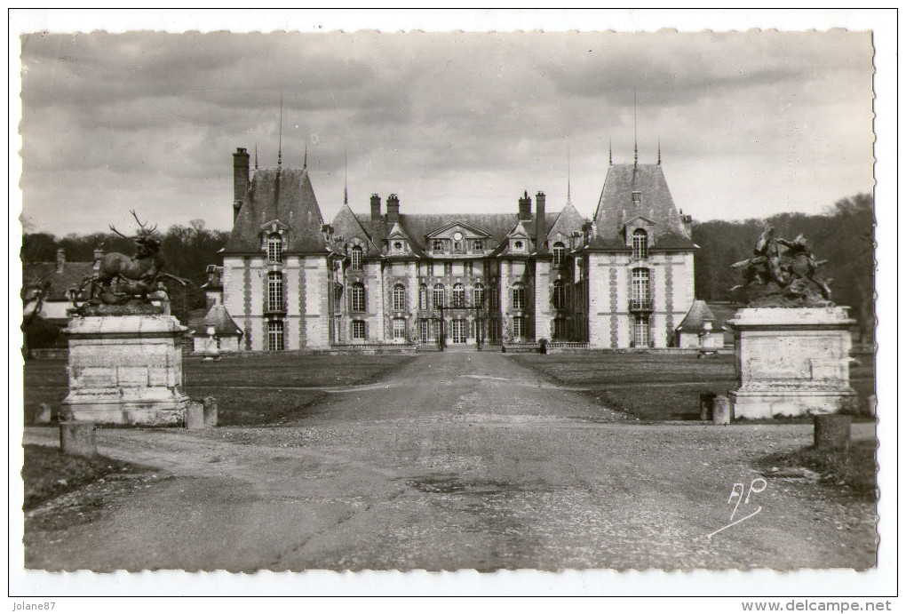 CPA 94    CHATEAU DE GROS BOIS      FACADE PRINCIPALE - Chateau De Grosbois