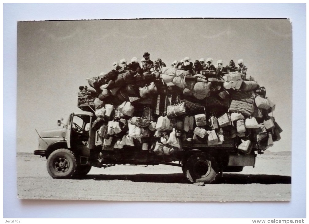 43 DEPARDON .R Photomania - SAHARA 1978 - Camion Bien Chargé - Western Sahara