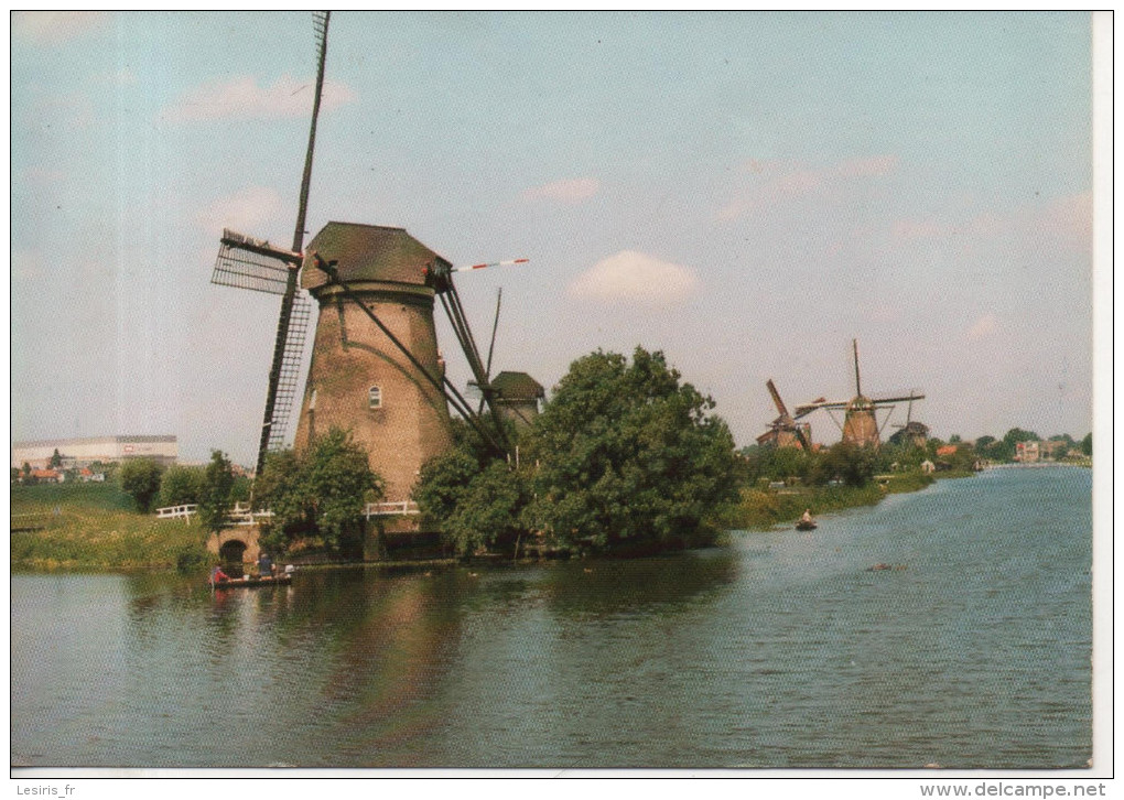 CP - PHOTO - KINDERDIJK - MOULINS A VENT - 581 - Kinderdijk