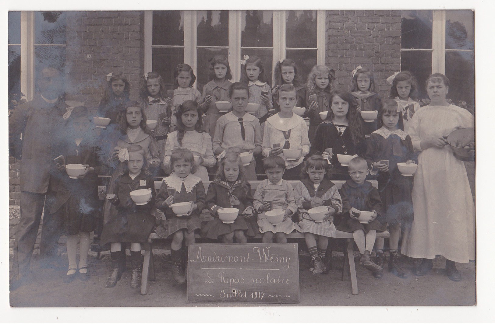 Andrimont-Wesny: Le Repas Scolaire, 1917 (carte-photo) - Dison