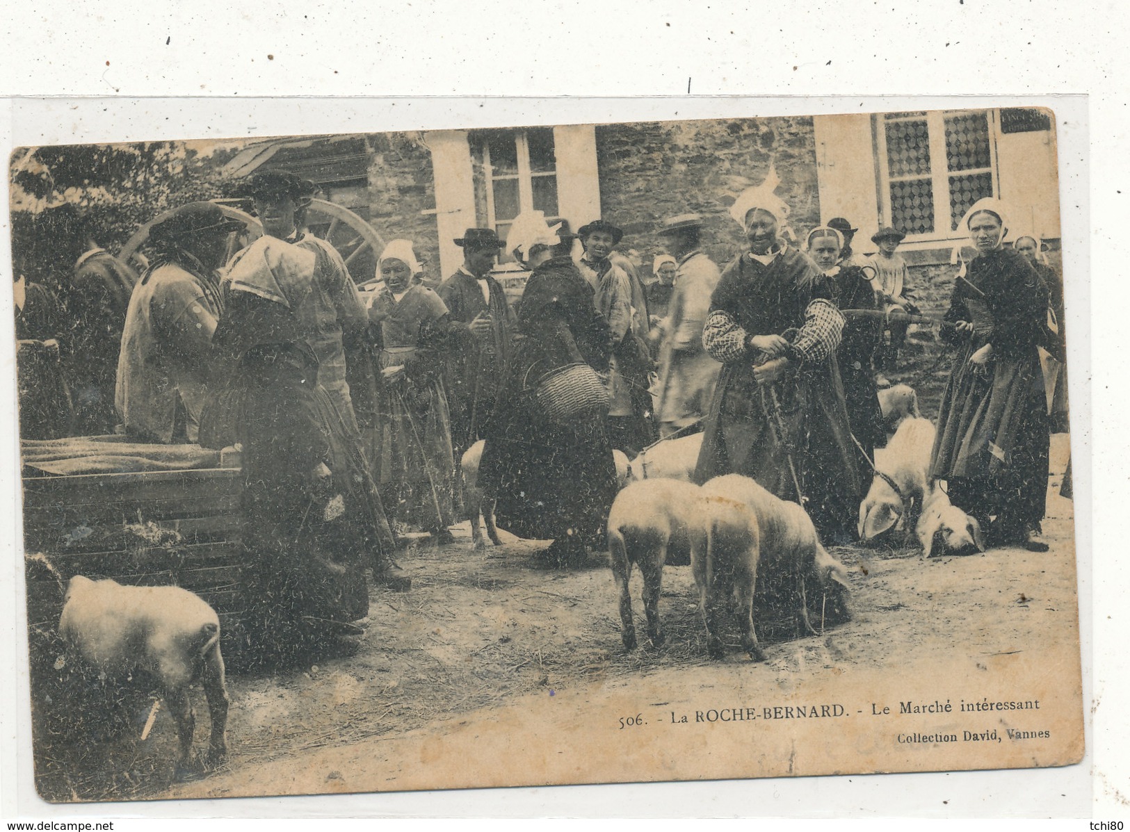 LA ROCHE BERNARD Le Marché Intéressant Animée, Cochons - La Roche-Bernard