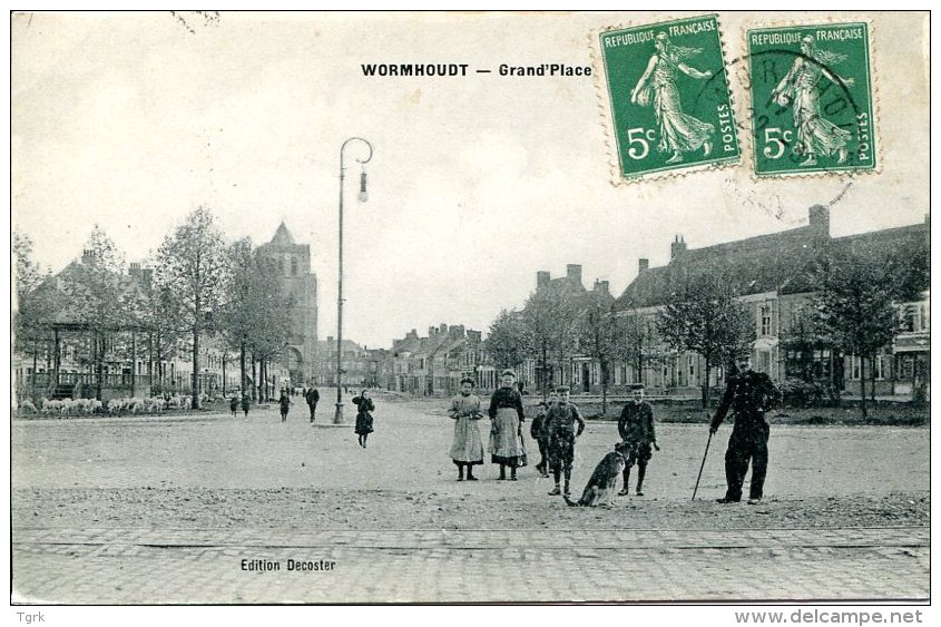 WORMHOUDT La Grande Place WORMHOUT Animée - Wormhout