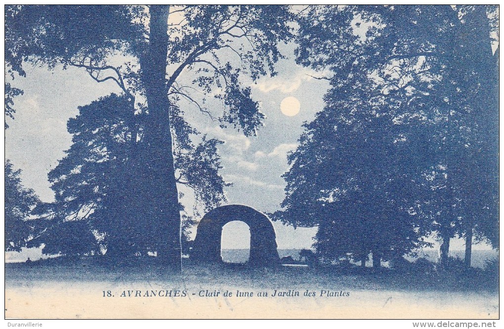 50 - AVRANCHES - Clair De Lune Au Jardin Des Plantes - Avranches