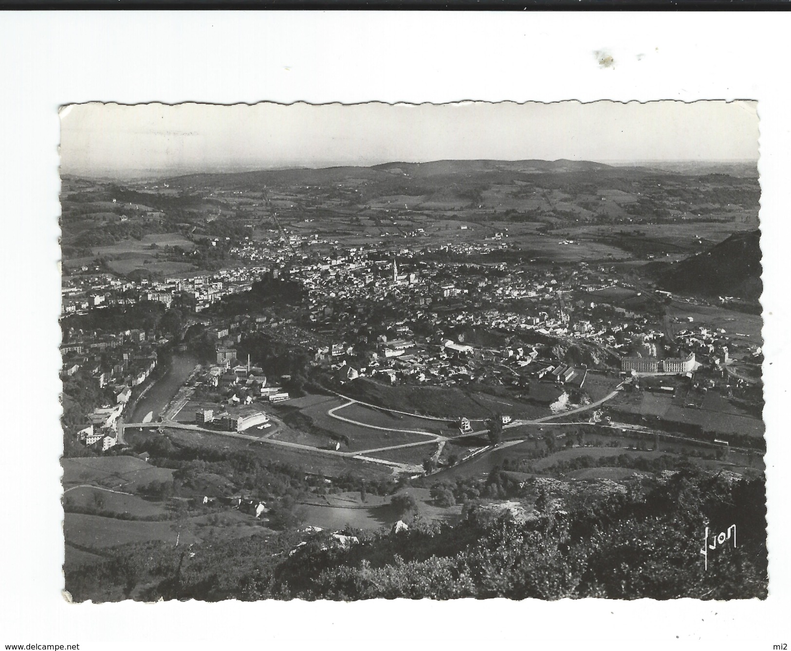 CPM   65 Lourdes Vue Generale  Edit Yvon Circulé 1953 TBE - Lourdes