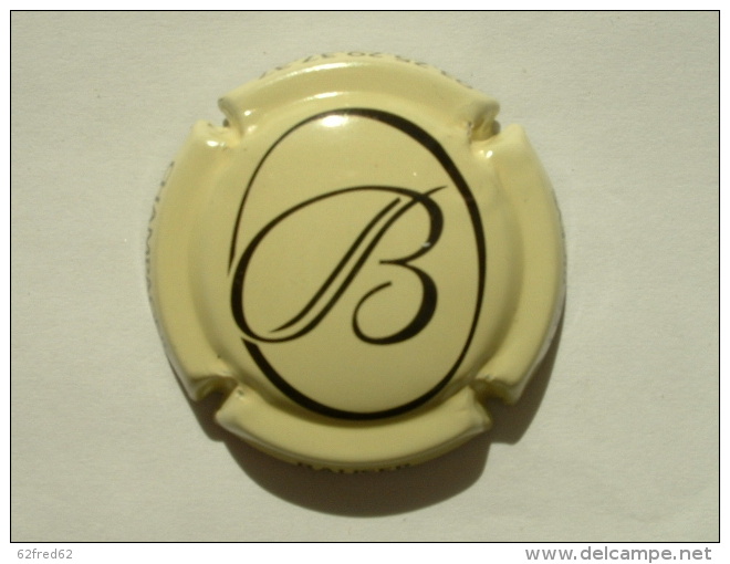 CAPSULE DE CHAMPAGNE  - BAUSER - CREME ET NOIR - Other & Unclassified