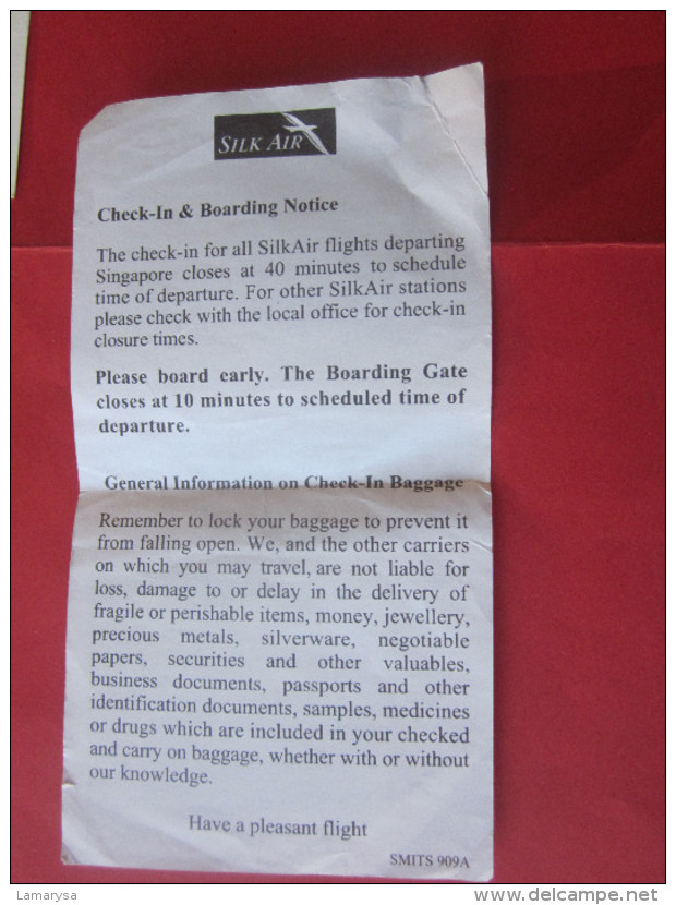 SINGAPOUR AIRLINES AEROPORT CHARLES DE GAULLE PARIS TITRE DE TRANSPORT BILLET EMARQUEMENT AVION CHECKED BAGAGE RECEIPT - Europe