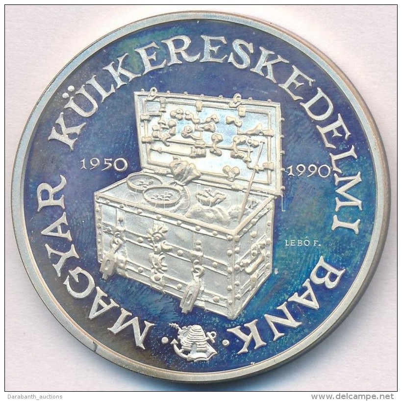 Lebó Ferenc (1960-) 1990. 'Magyar Külkereskedelmi Bank 1950-1990 / Hungarian Trade Foreign Bank'... - Zonder Classificatie