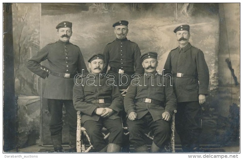 ** T3 WWI German Soldiers, Group Photo (small Photo) - Zonder Classificatie