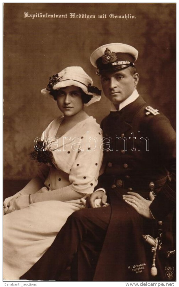 ** T2 Kapitänleutnant Otto Weddigen With His Wife - Zonder Classificatie