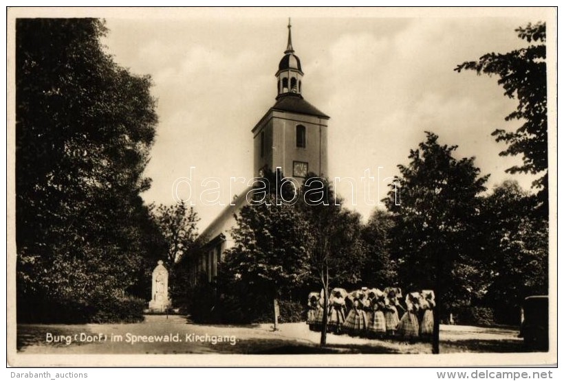 * T2 Burg (Spreewald), Kirchgang / Church, Religious Procession - Non Classés