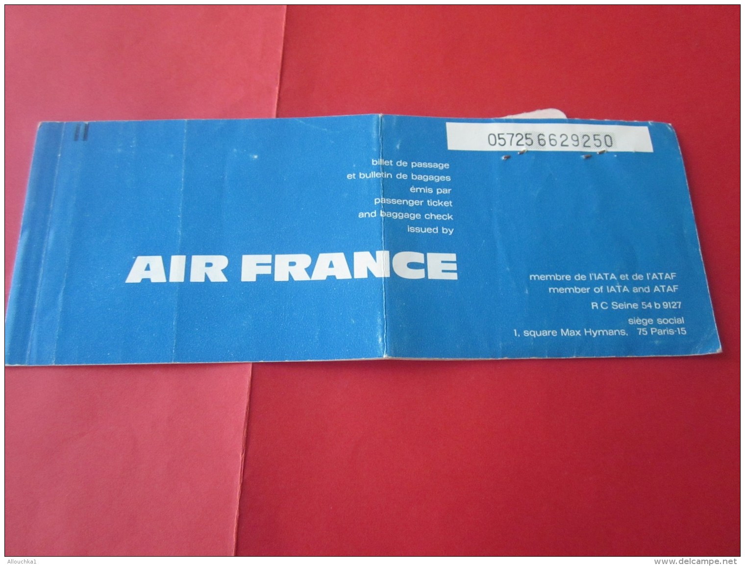 BILLET EMBARQUEMENT AVION AIR FRANCE TITRE DE TRANSPORT TALON IDENTIFICATION  MARSEILLE / ALGER AEROPORT AIRPORT 1971 - Europa