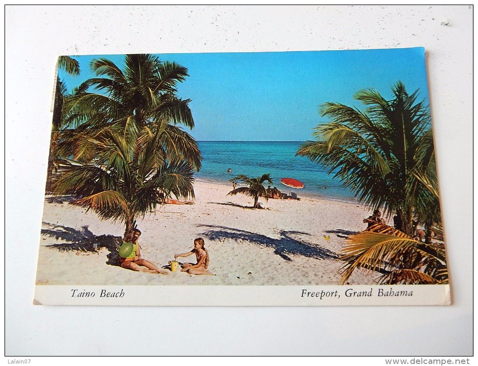 Carte Postale Ancienne : GRAND BAHAMA, FREEPORT, Taino Beach, 2 Stamps - Bahama's