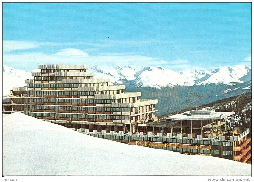 73. CPM. Savoie. Aime - La Plagne. Hôtellerie Sur Les Pistes - Sonstige & Ohne Zuordnung