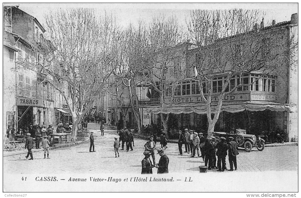 13-CASSIS- AVENUE VICTOR HUGO ET L´HÔTEL LIAUTAUD - Cassis