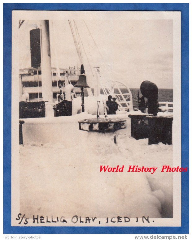 Photo Ancienne Snapshot - Prés Du Cercle Polaire ? - Bateau S/S Hellig Olav Gelé - Boat Ship Glace Ice Iceberg Polar - Bateaux