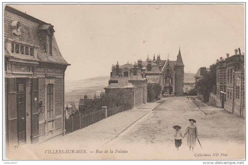 VILLERS SUR MER (14) - RUE DE LA FALAISE - Villers Sur Mer