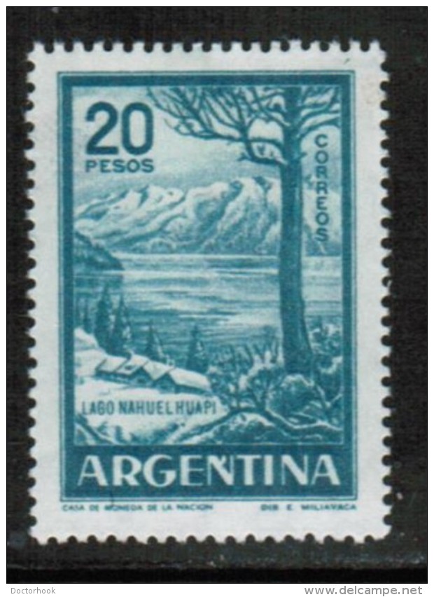 ARGENTINA   Scott # 698* VF MINT LH - Ongebruikt