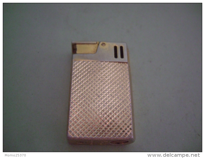 BRIQUET FLEETWOOD LIGHTER &#x41B;&#x415;&#x413;&#x427;&#x415; Feuerzeug ACCENDINO AANSTEKER ENCENDEDOR - Autres & Non Classés