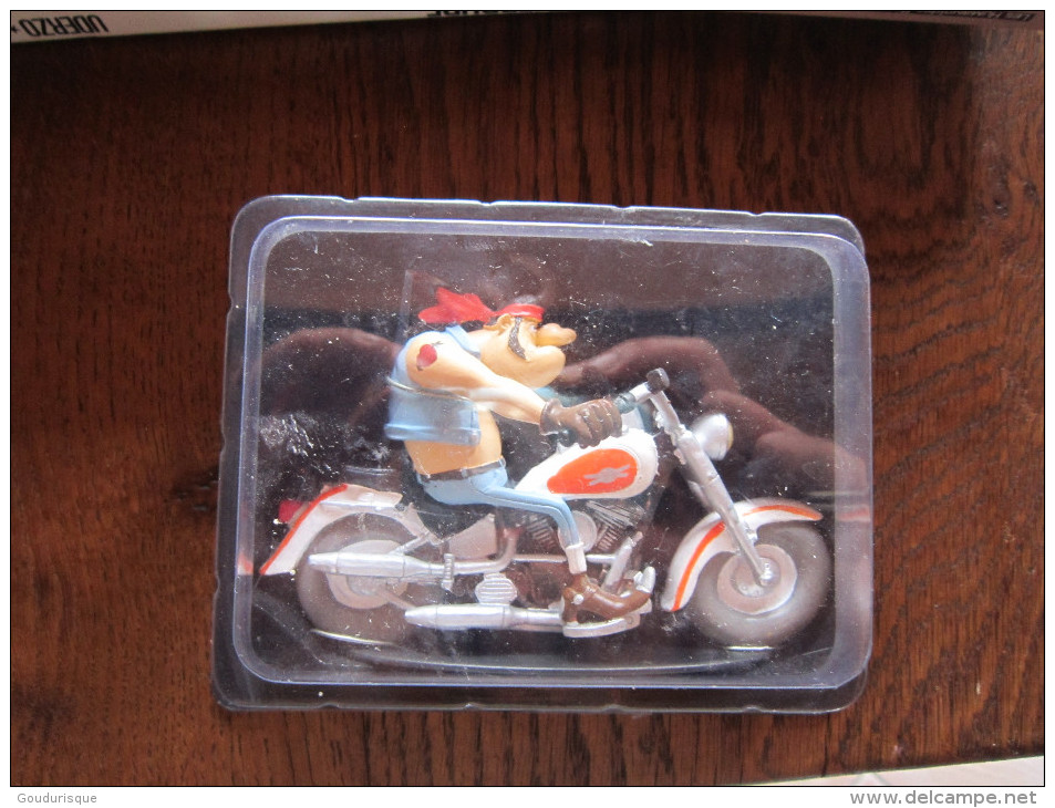 JOE BAR TEAM FIGURINE EN RESINE DUCATI JOE BAR 2  CREATION  BAR2 - Joe Bar Team