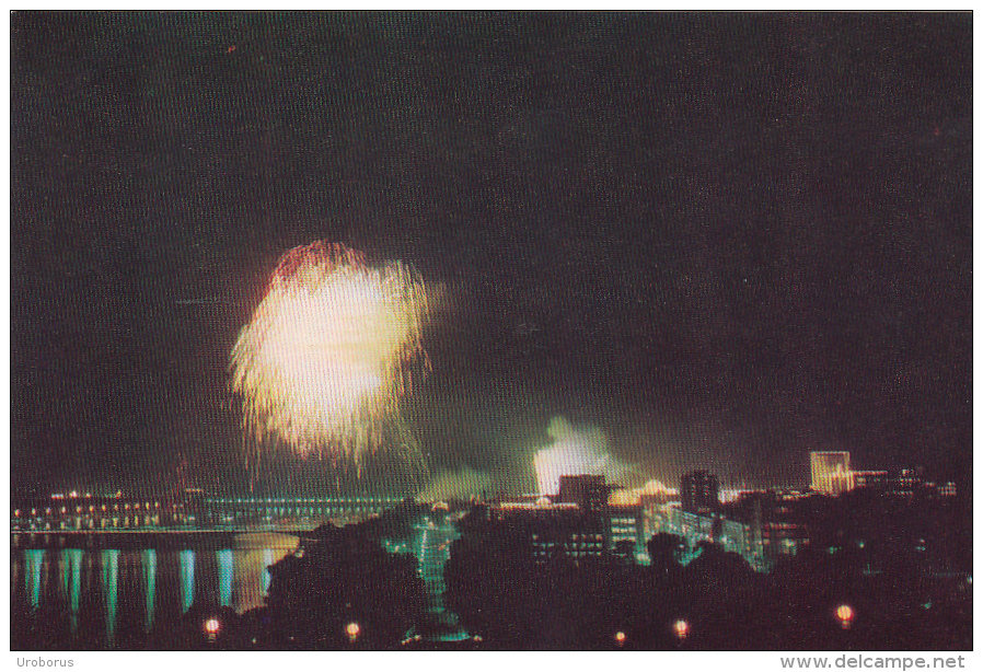 NORTH KOREA - Pyongyang - The Night View Of The Capital In A Holiday - Korea (Noord)