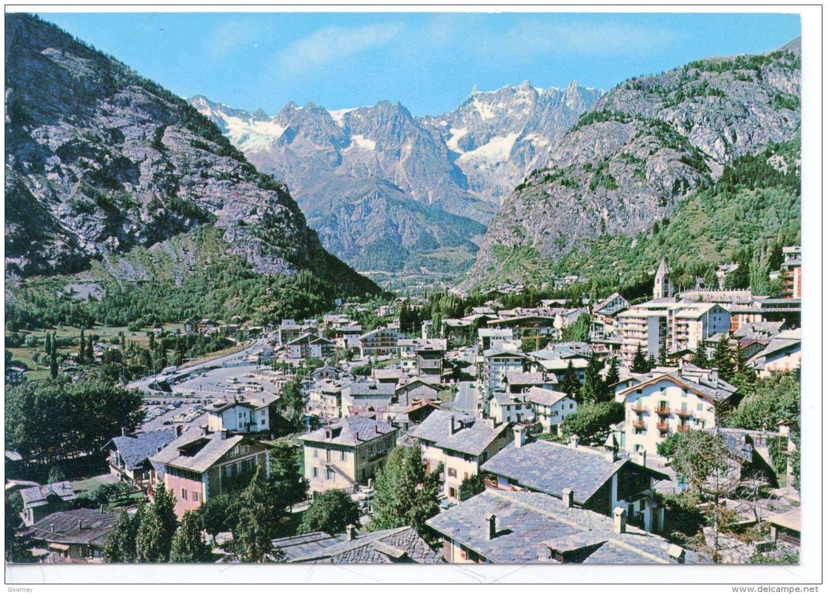 Italie : Courmayeur Panorama (n°412 OK Neuve) - Altri & Non Classificati