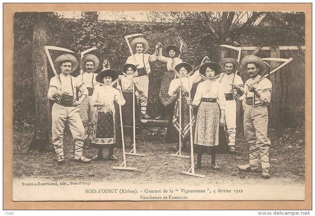 BOIS D´OINGT (Rhône) - Concert De La "Vigneronne", 14 Février1912 - Faucheurs Et Faneuses -- PAYSAN - FAUCHEUR - Fête - Le Bois D'Oingt