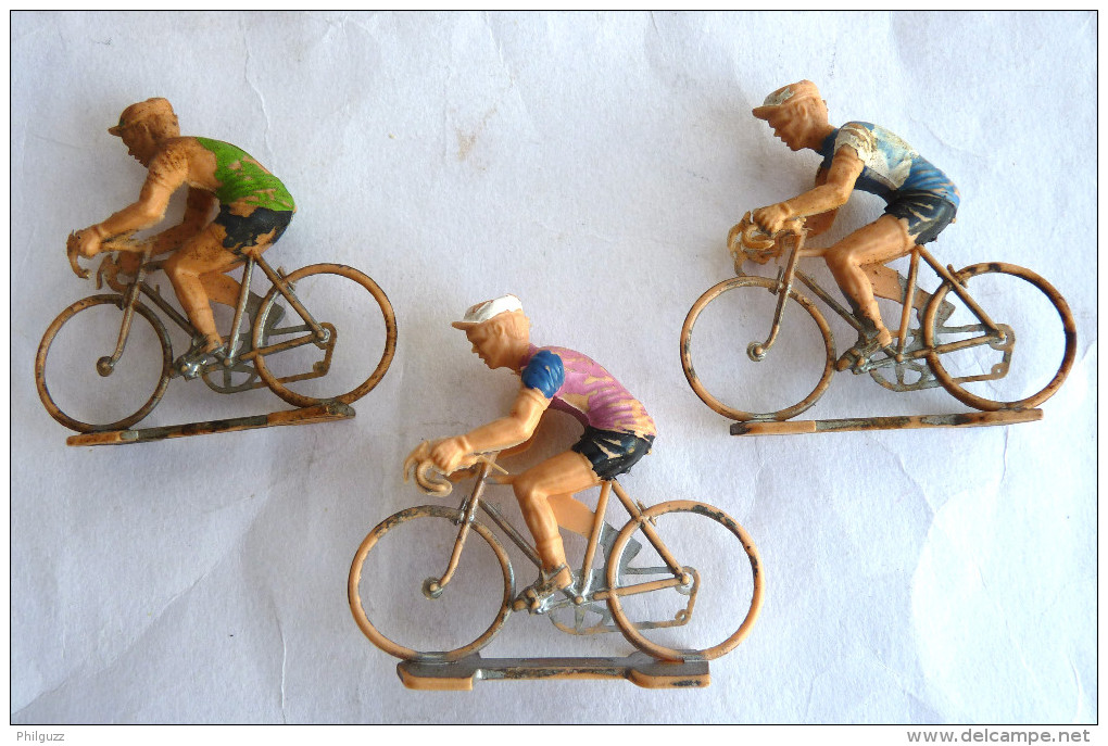 Figurines 3 Cyclistes Tour De France - COFALU Plastique - Pas ALUDO SALZA QUIRALU Peinture En état D'usage (voir Photos) - Militaires