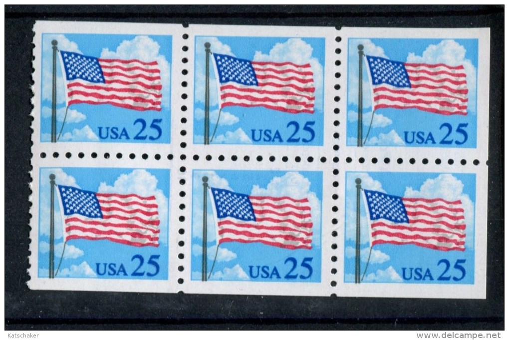 252428390 USA  1988 ** MNH SCOTT 2285c Flag Booklet Pane - Unused Stamps