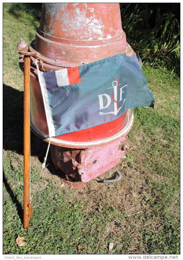 DOUANES MARITIMES : RARE PAVILLON De VEDETTE + HAMPE BOIS Années 1960 - Police & Gendarmerie